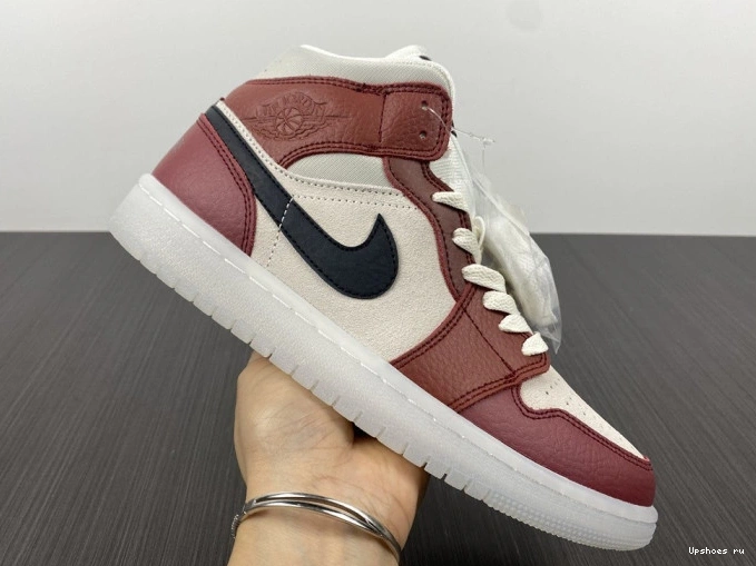 DM9601-200 Mid AIR 1 Machines Anti-Gravity Jordan 0727